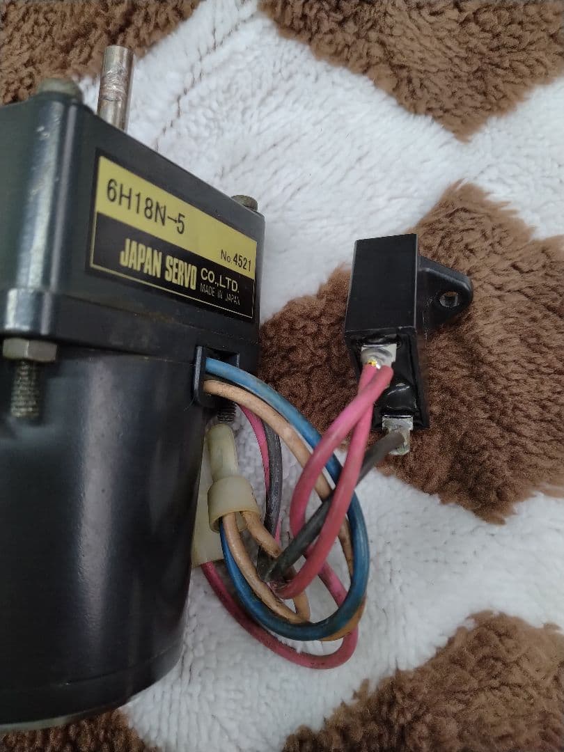 理容サインボール サーボモーター 中古品と新品