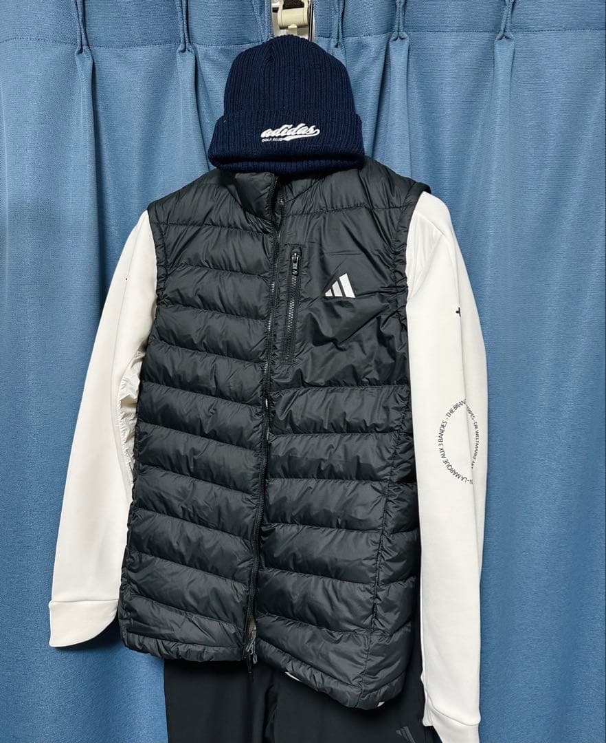 adidas ゴルフウェア メンズセット（ダウンベスト、ニット帽、パンツ、長袖）