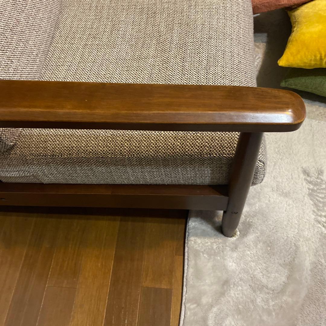 ニトリ、3人掛け布張りソファ