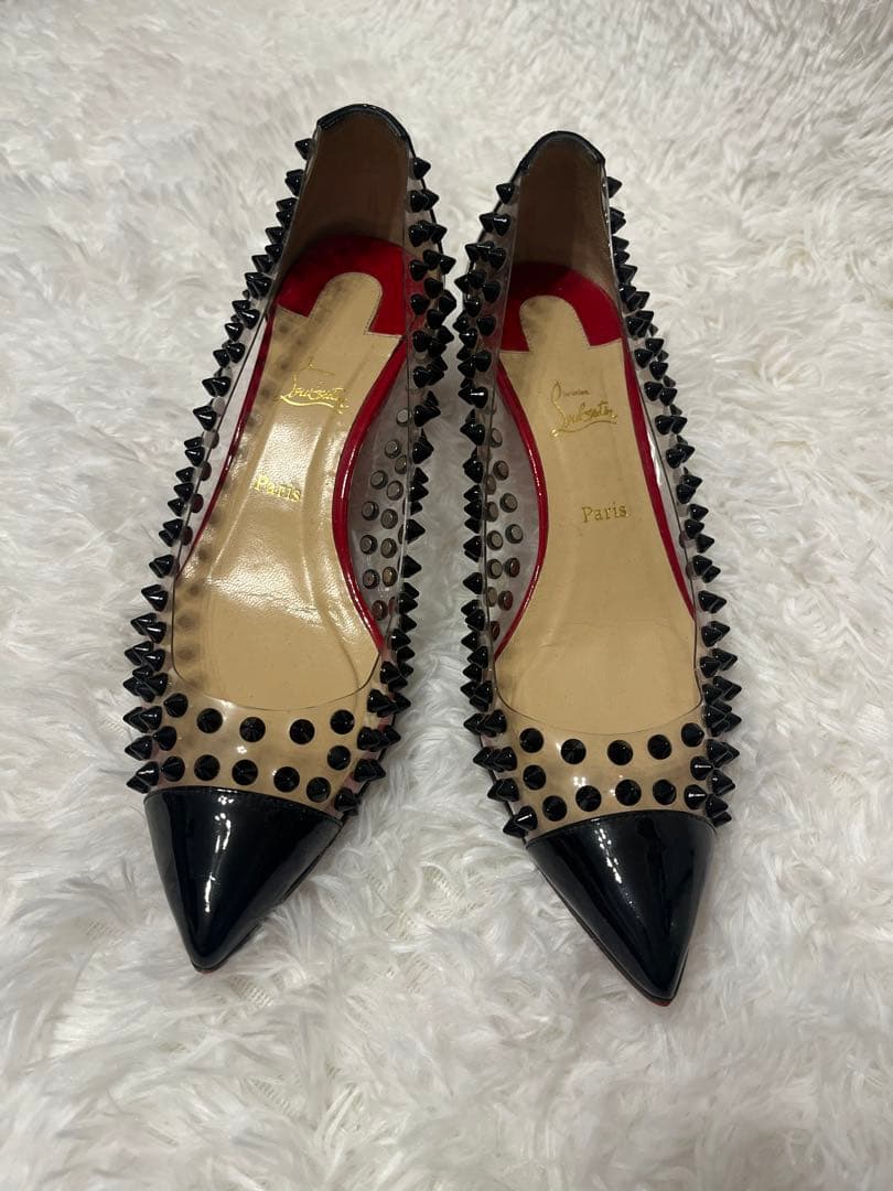 Christian Louboutin スタッズパンプス