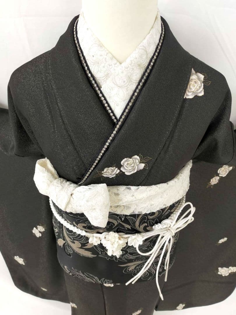 売約済み　★★正絹　薔薇柄　金通し振袖7点フルセット★★