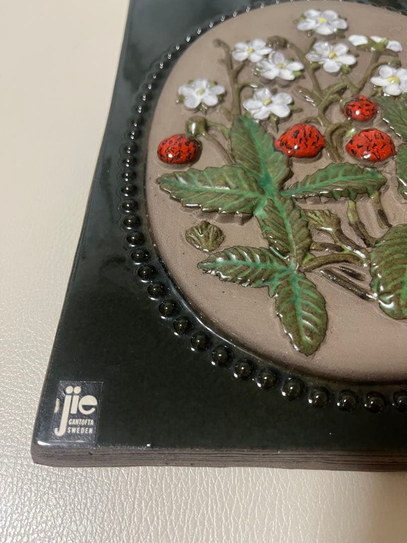 Jie Gantofta（ジイ・ガントフタ）　野いちご(ワイルドストロベリー)