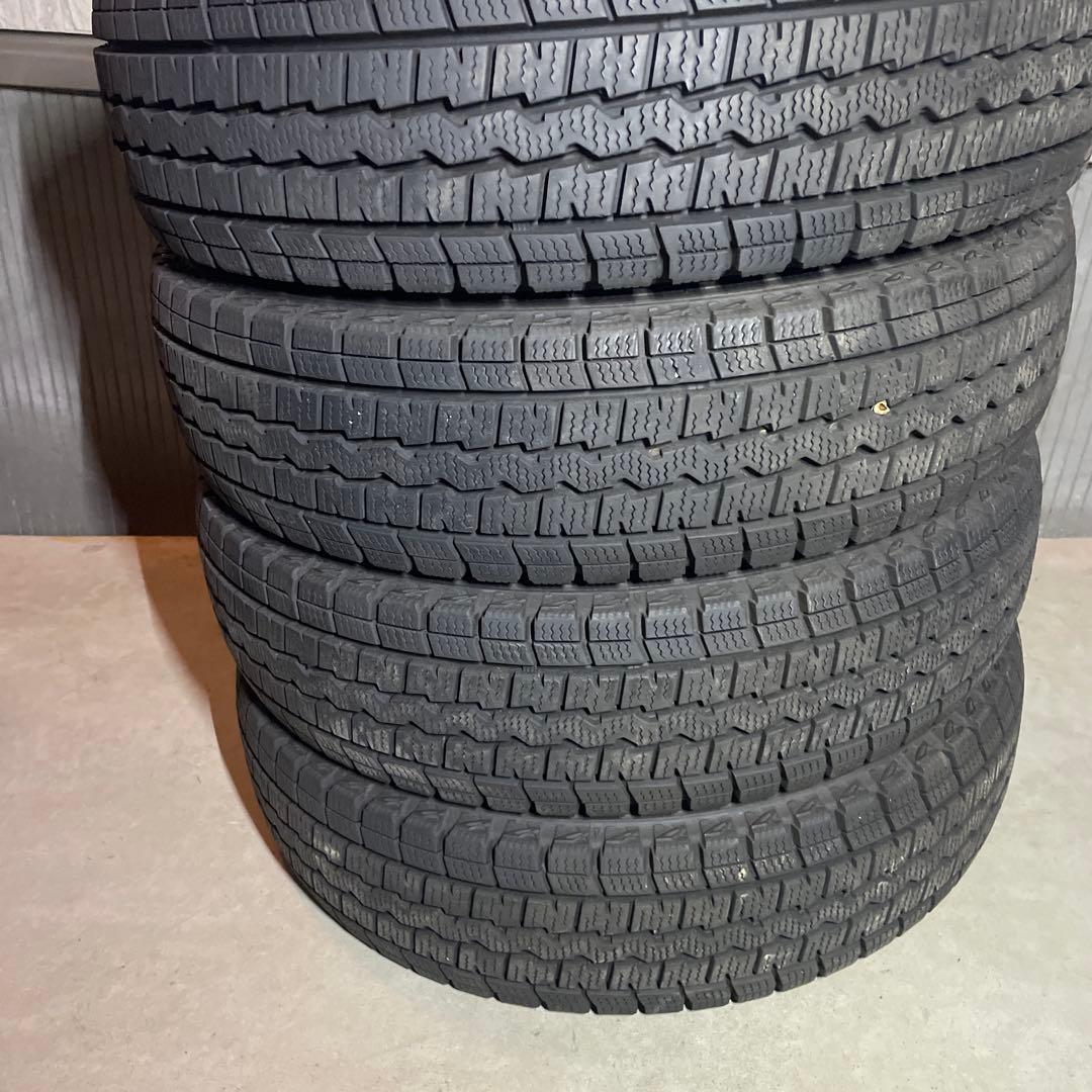 ダンロップ　ウインターマックス 145/R12 6P.R 22年製　4本送料込み