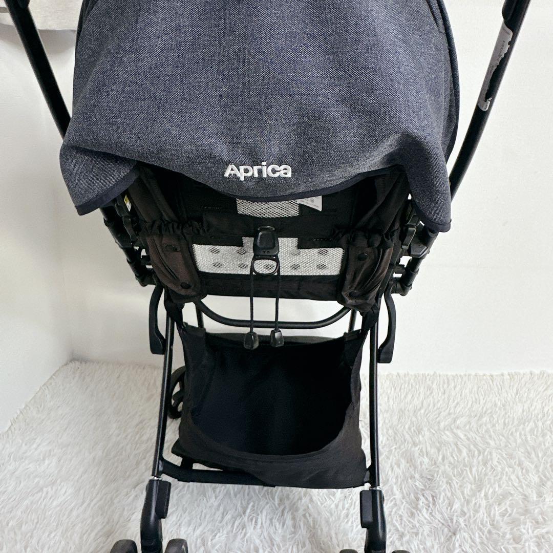 【美品】　Aprica アップリカ　ラクーナクッションフリー　デニム　2021年