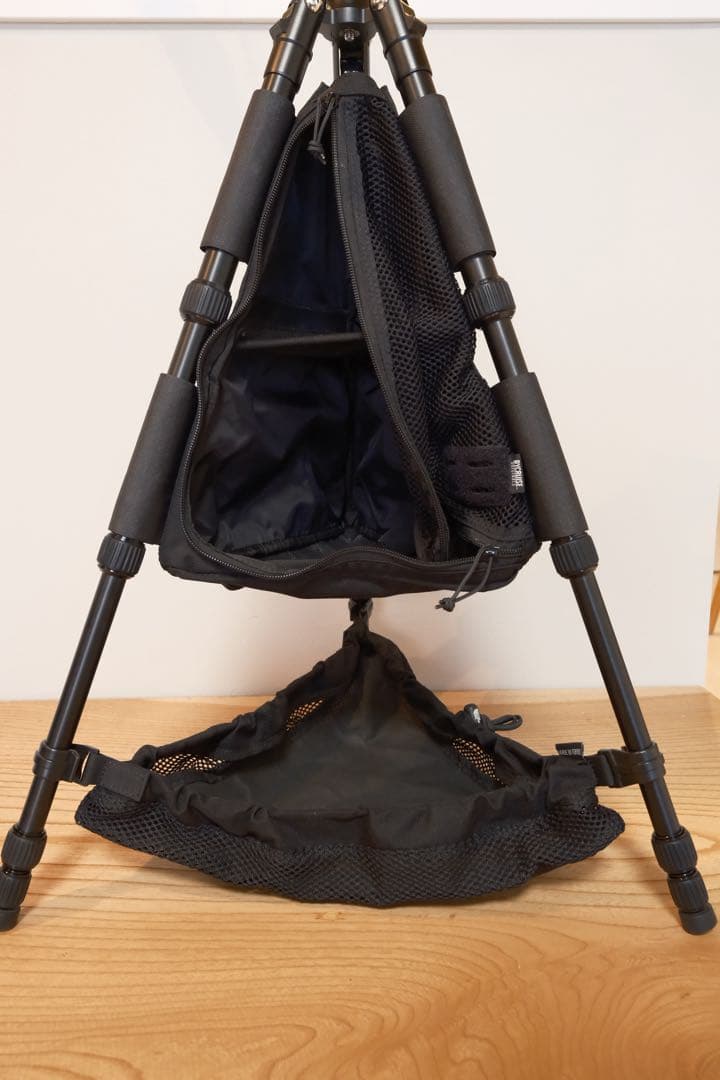 bycruise KANNON TABLE black トライポッドストレージ
