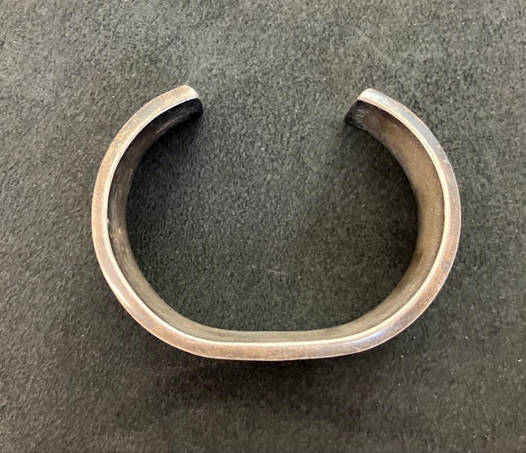 NAVAJO スターリングシルバー バングル