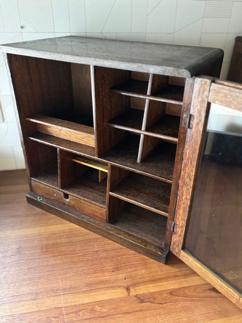 な*な様 古道具　アンティーク　卓上　ガラスキャビネット