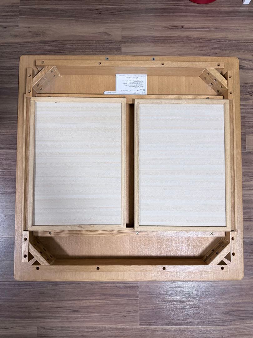 ニトリ 天然木タモ材 ダイニングテーブル 80×80cm