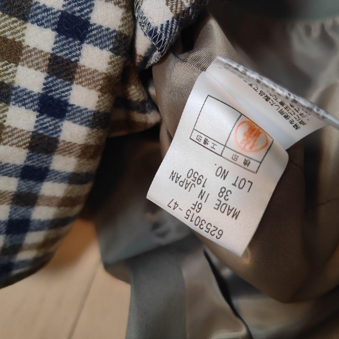 アクアスキュータム 高級ウールシルクコート ライナー付き 上品な英国製デザイン