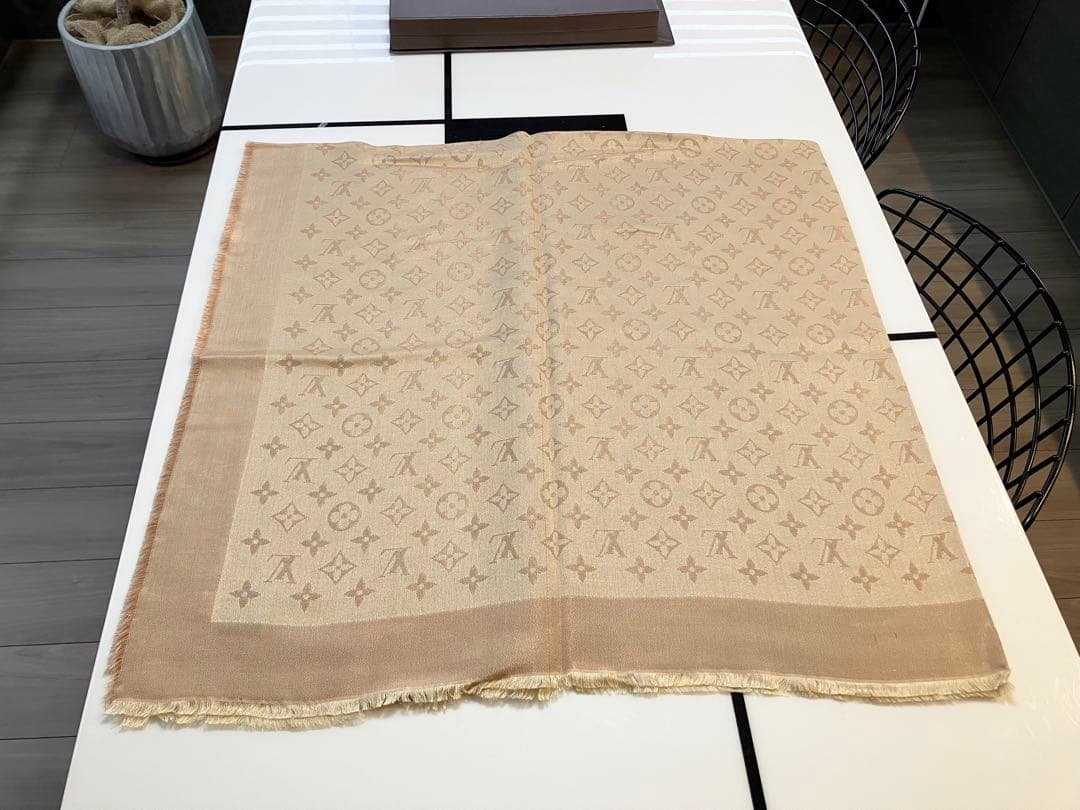 ★最終価格★【希少色極美品】ルイヴィトン　ショール　ストール　モノグラムシャイン