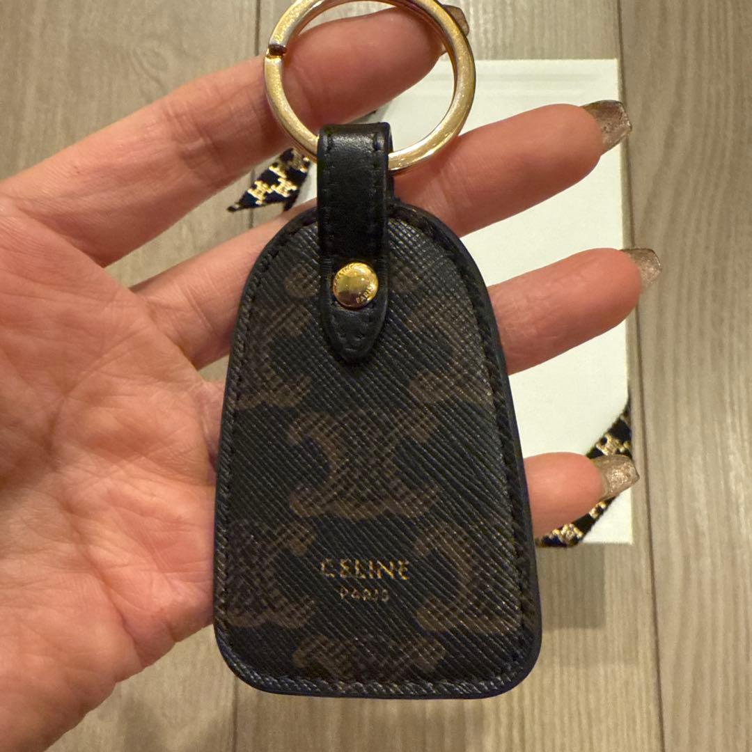 セリーヌ　CELINE キーホルダー　キーリング　トリオンフ(両面柄)