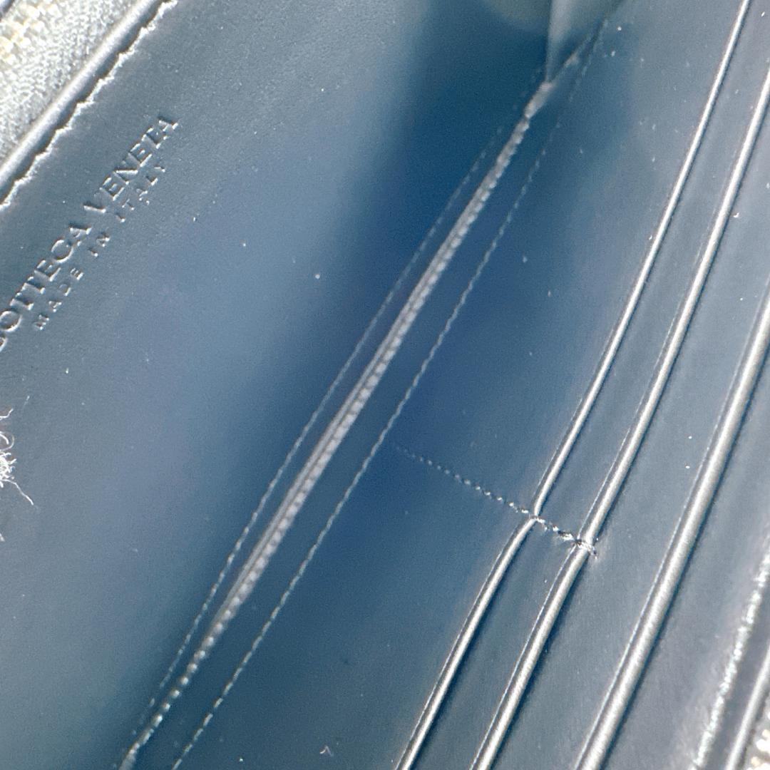 ボッテガヴェネタ イントレチャート デグラデ加工 ジップアラウンドウォレット