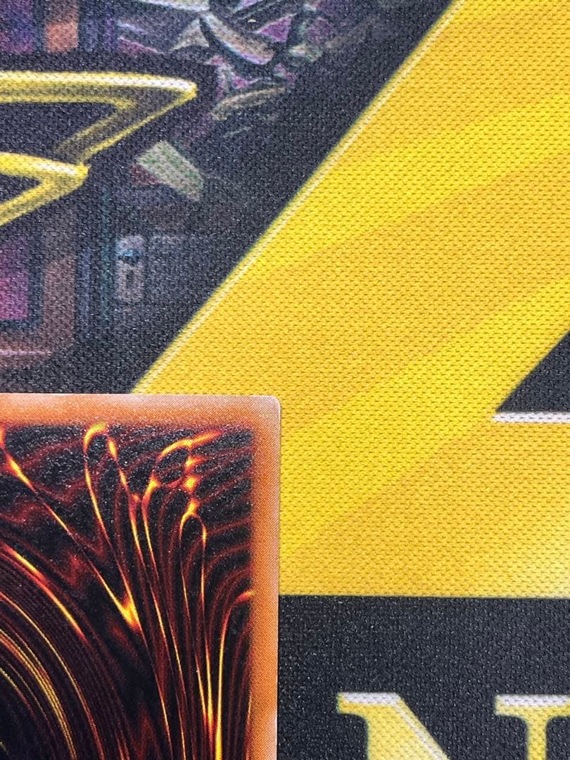 は*や様 遊戯王　真紅眼の黒竜　レリーフ　301-056　①