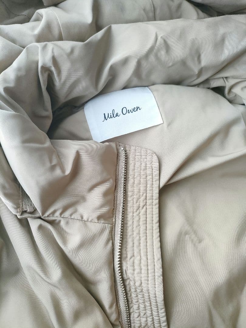 専用◎ミラオーウェン　フード付きパテット フレンチダウンベスト