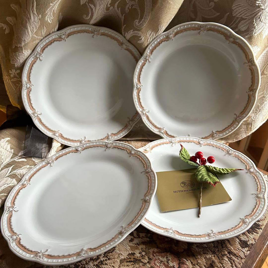 新品ドイツ製 HUTSCHENREUTHER ペールピーチ 美しいケーキプレート