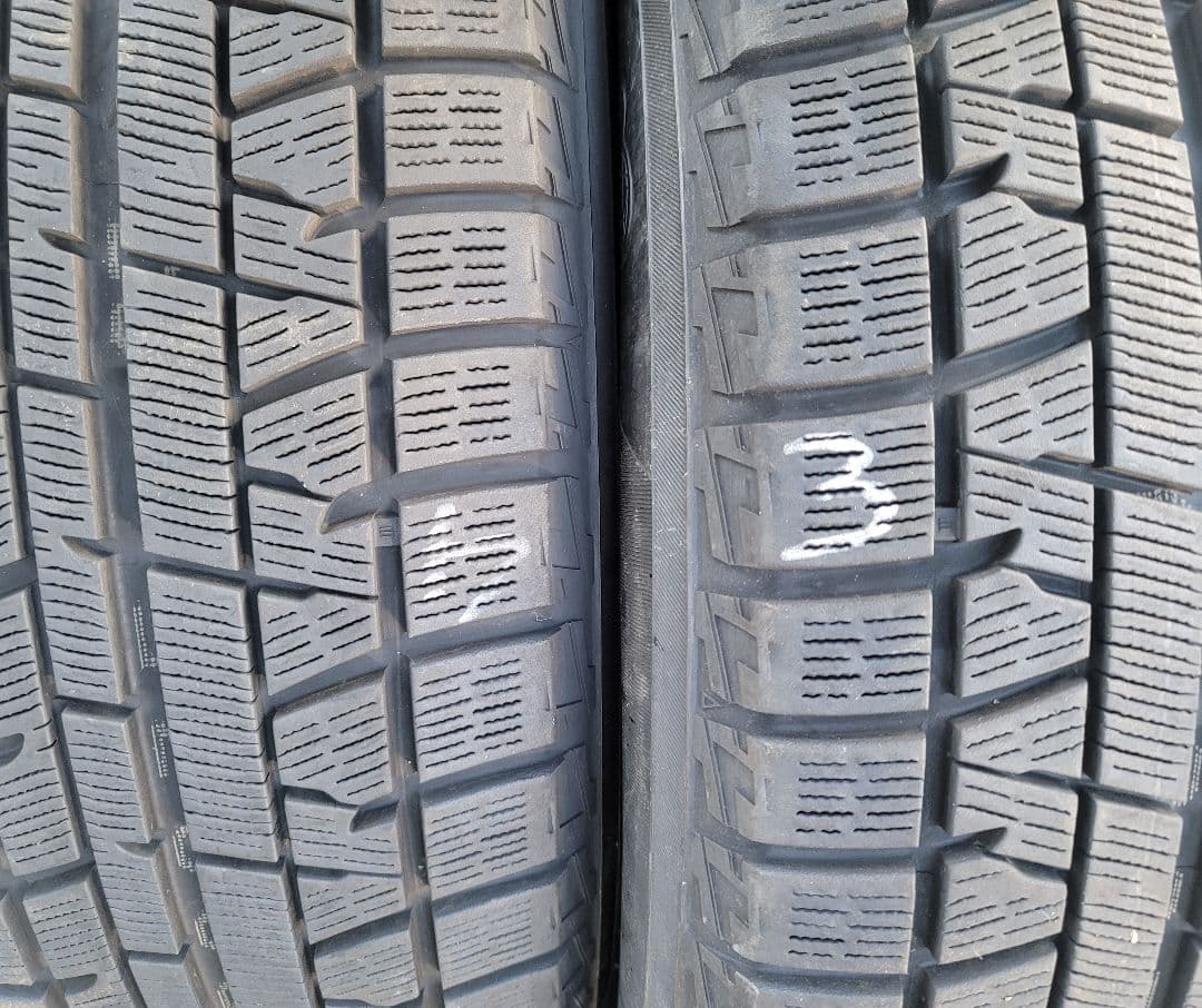 ヨコハマ iceGUARD iG50 PLUS　17インチ225/60R17