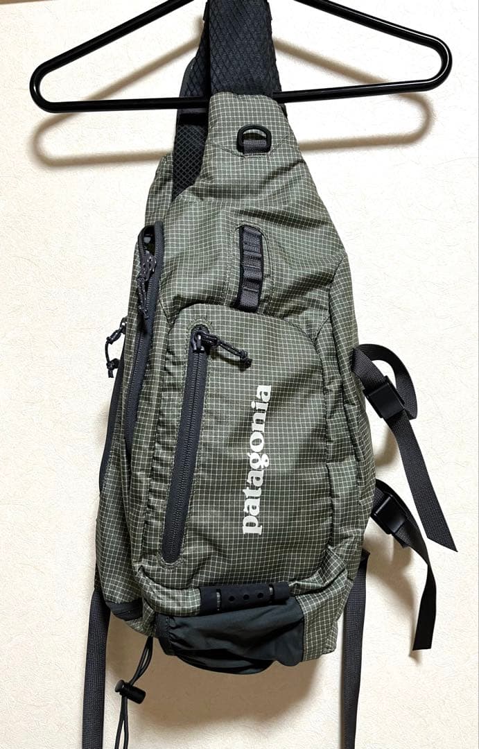 patagonia ベストフロントスリング ワンショルダーバッグ　オリーブ