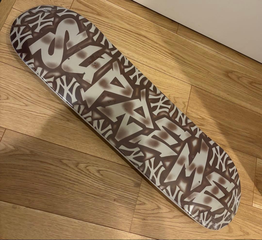 SUPREME×NewYorkYankeesSkateboard DeckBro