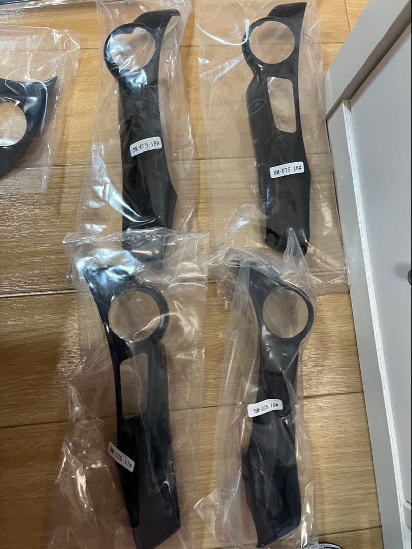 トヨタプリウス ZVW30系 3Dインテリアパネル 19P 黒木目