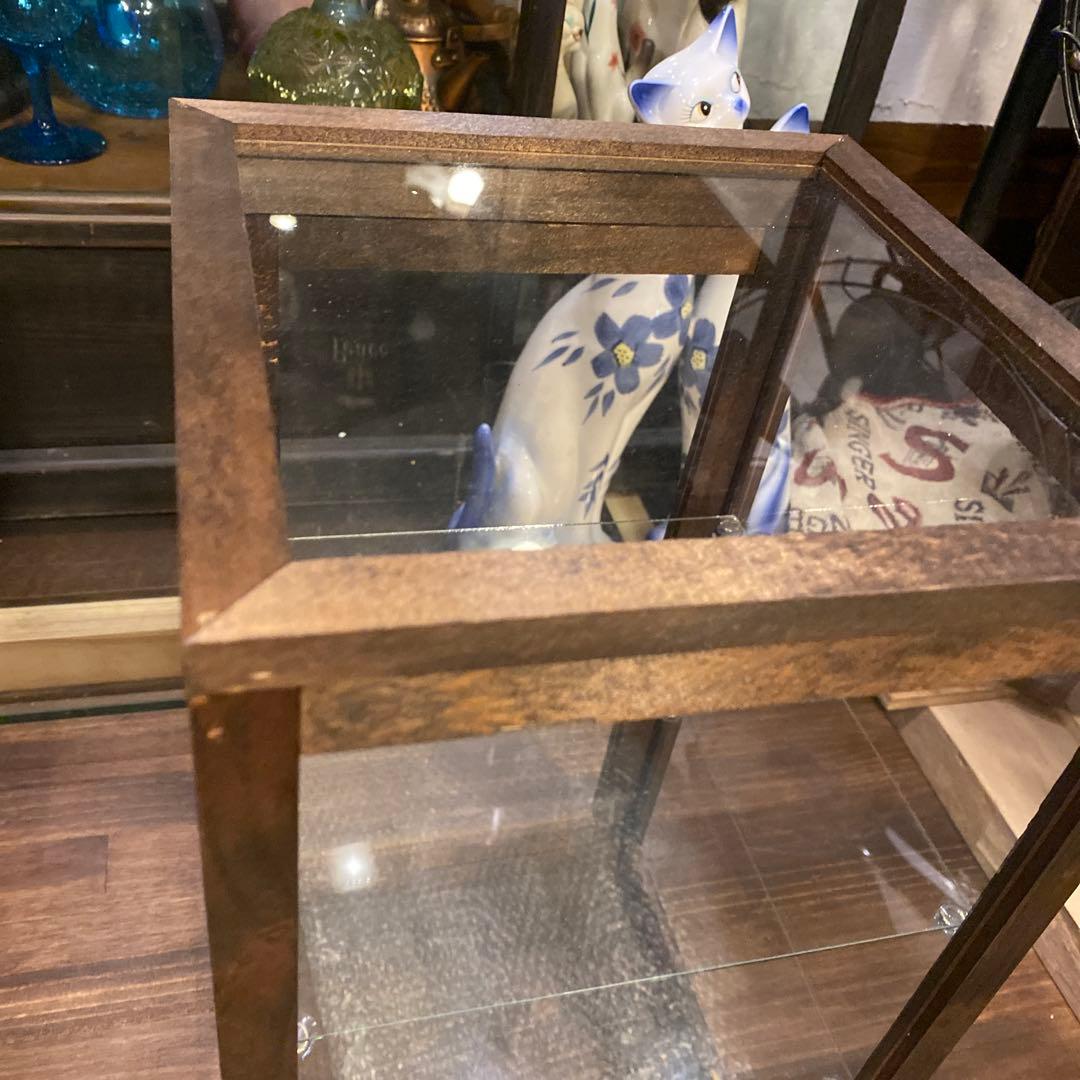 ディスプレイガラスケース