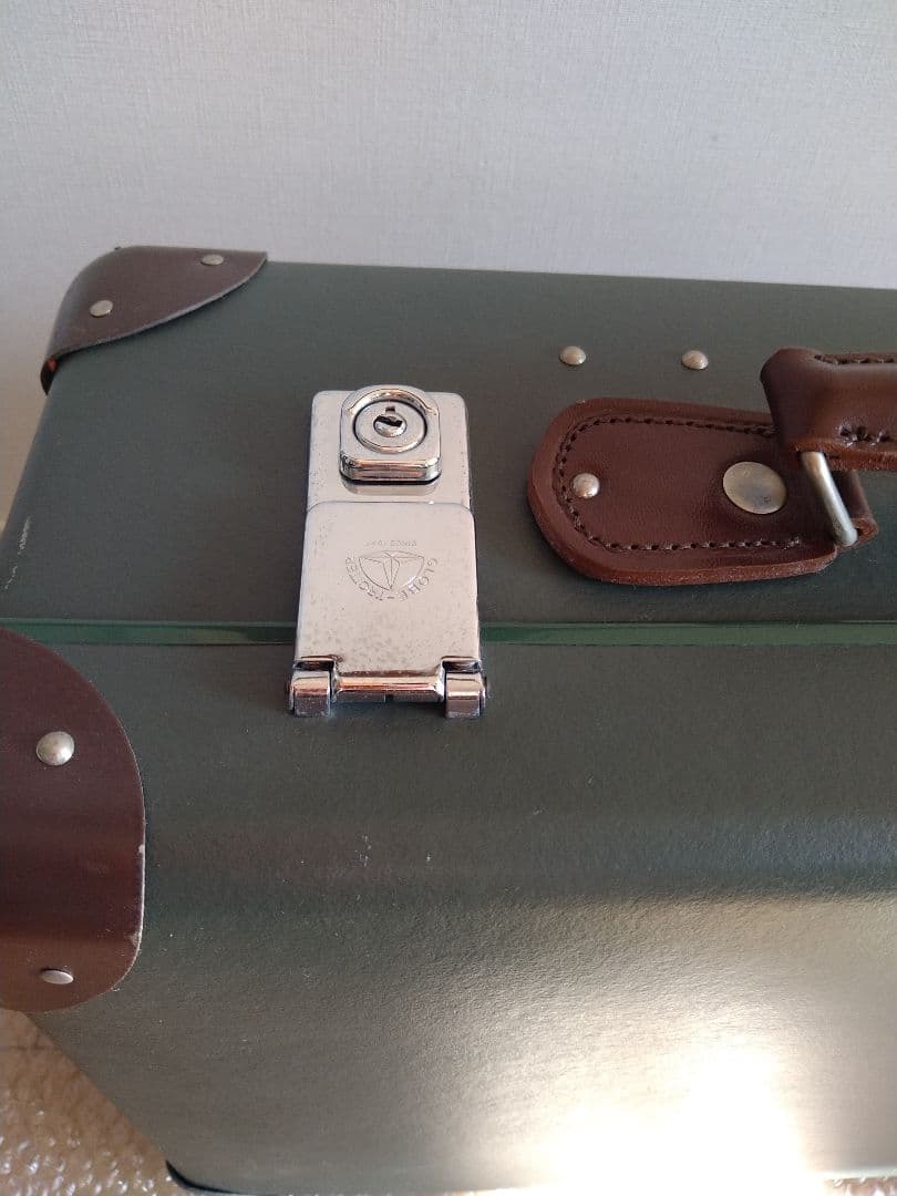 グローブトロッター　センテナリー　グリーン　18インチ　キャリーケース