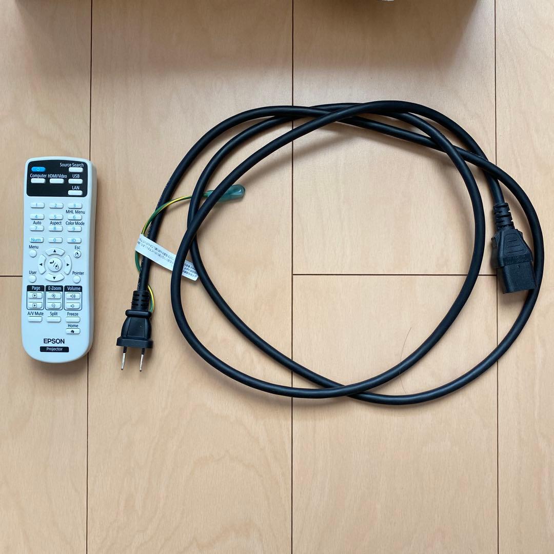 【S出品】 Epson EH-TW650 プロジェクター、バッグセット