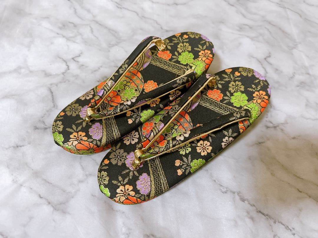 正絹着物フルセット♡七五三　7歳　女の子　一式　赤系　黒