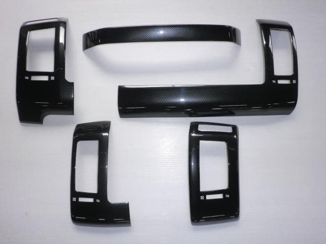 KENKEN様　デリカD5 カーボンインテリアパネル