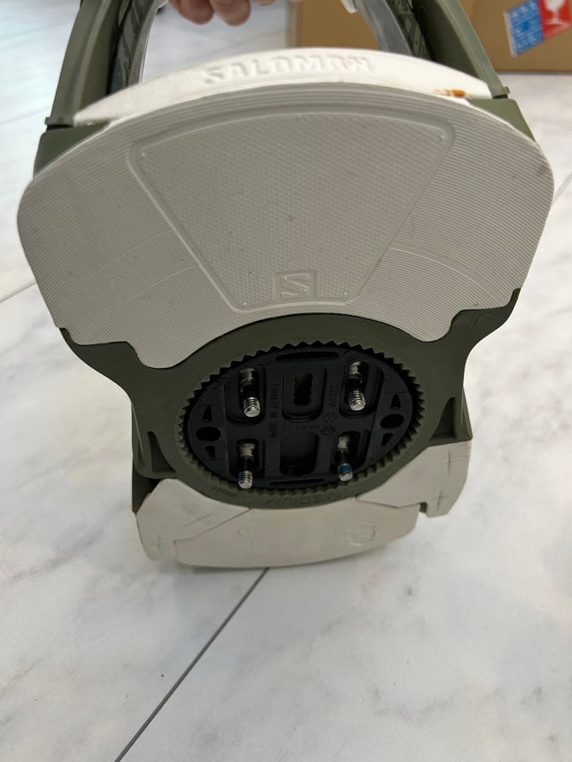 salomon バインディング