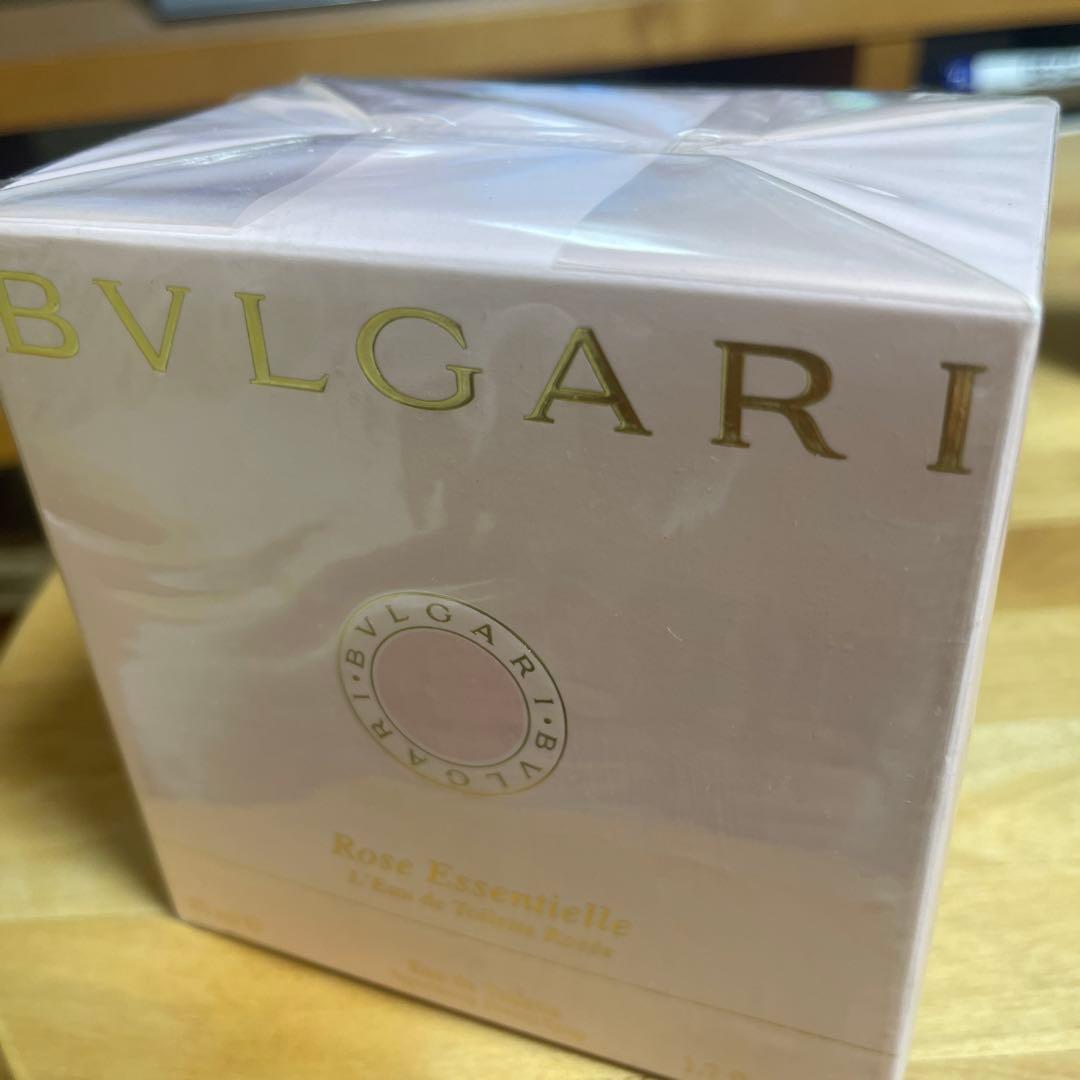 未開封 BVLGARI 50ml ローズ エッセンシャル ロゼ　オードトワレ