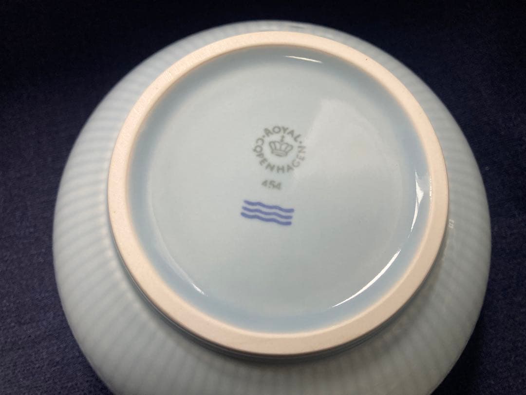 ロイヤルコペンハーゲン食器セットフラワーエンブレム８点セット新品