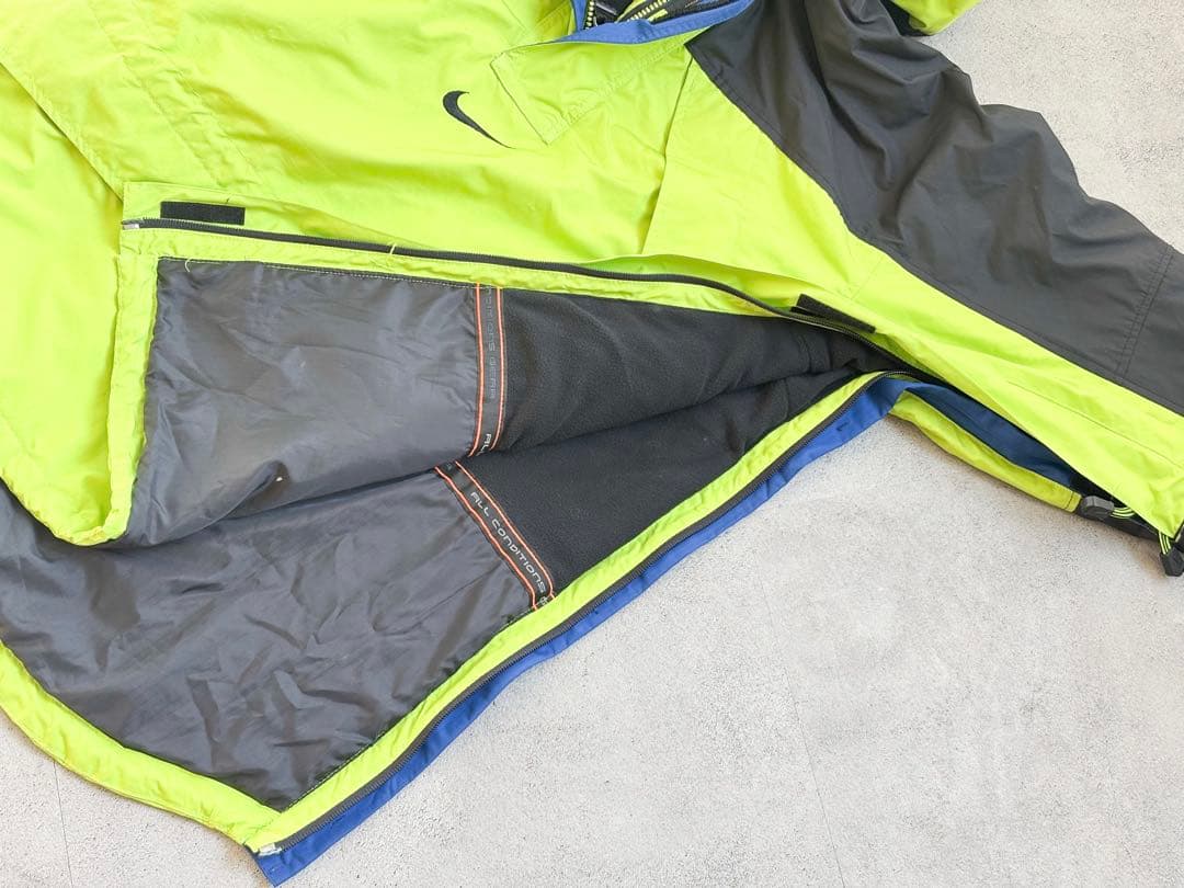 90s Nike ACG ライムグリーン蛍光色アウターＬプルオーバータイプ