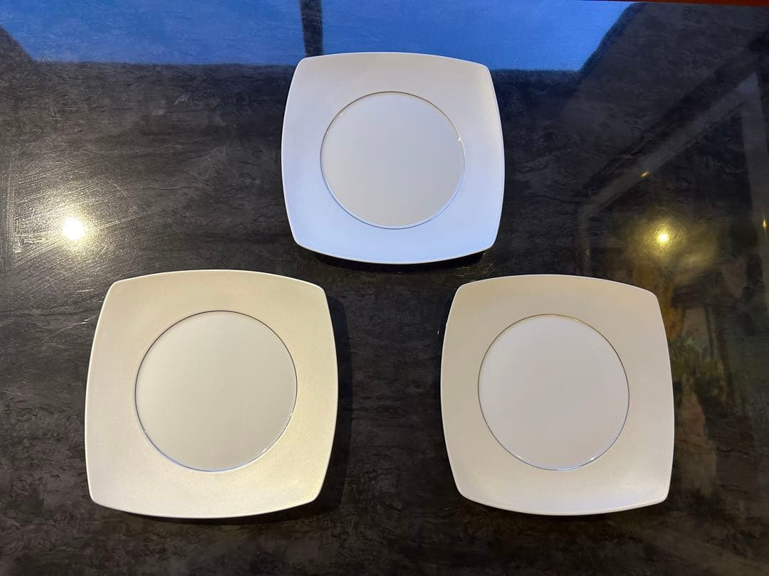 ジャンルイコケ　スクエアプラチナプレート　3枚