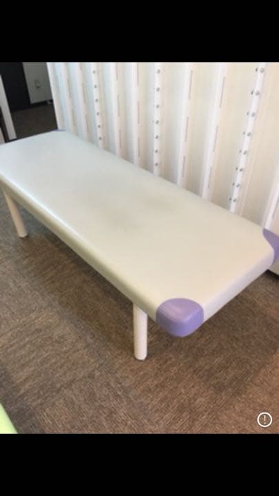 タカダマッサージベット　施術台