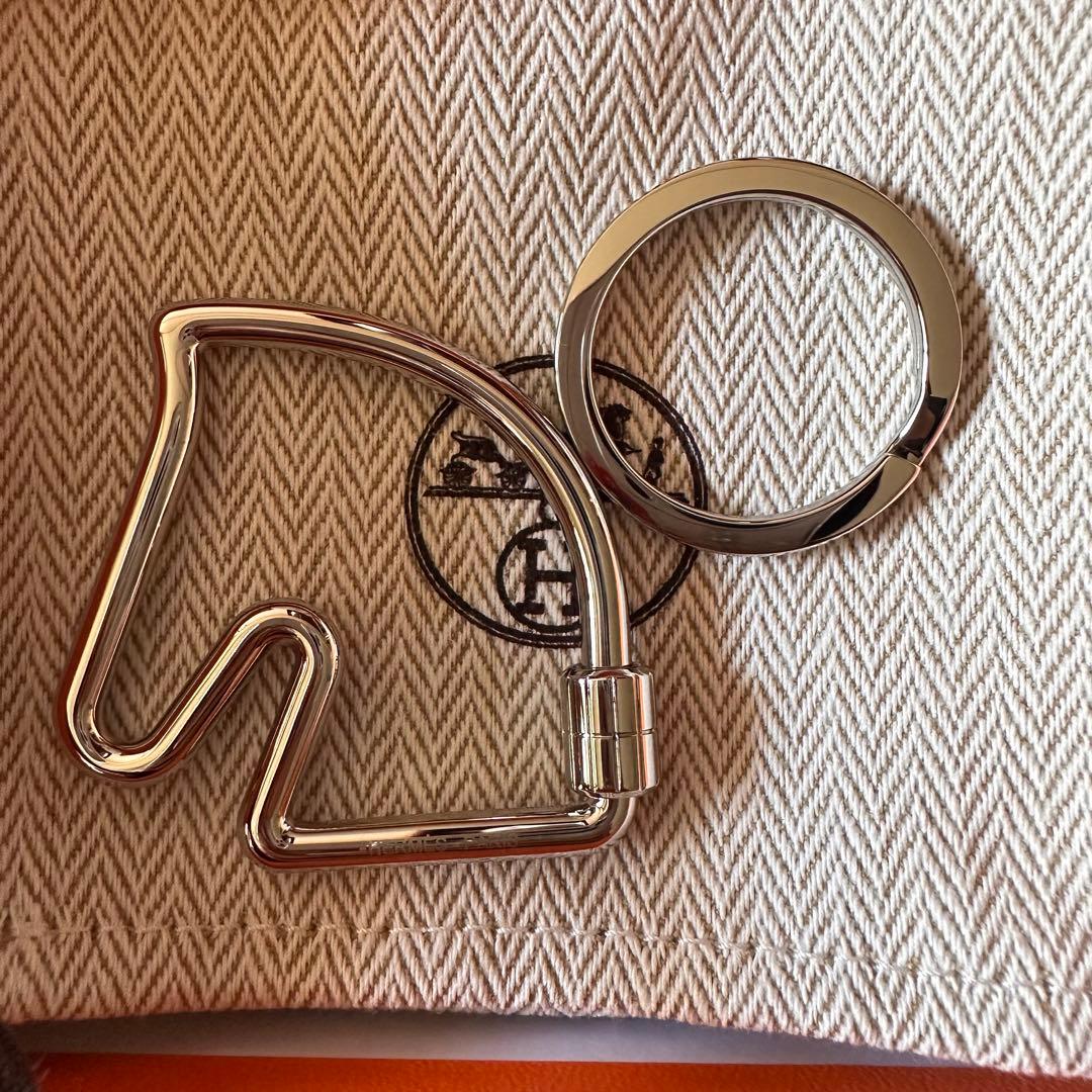 【新品】HERMES エルメス キーリング シュバル 馬 ホース キーホルダー