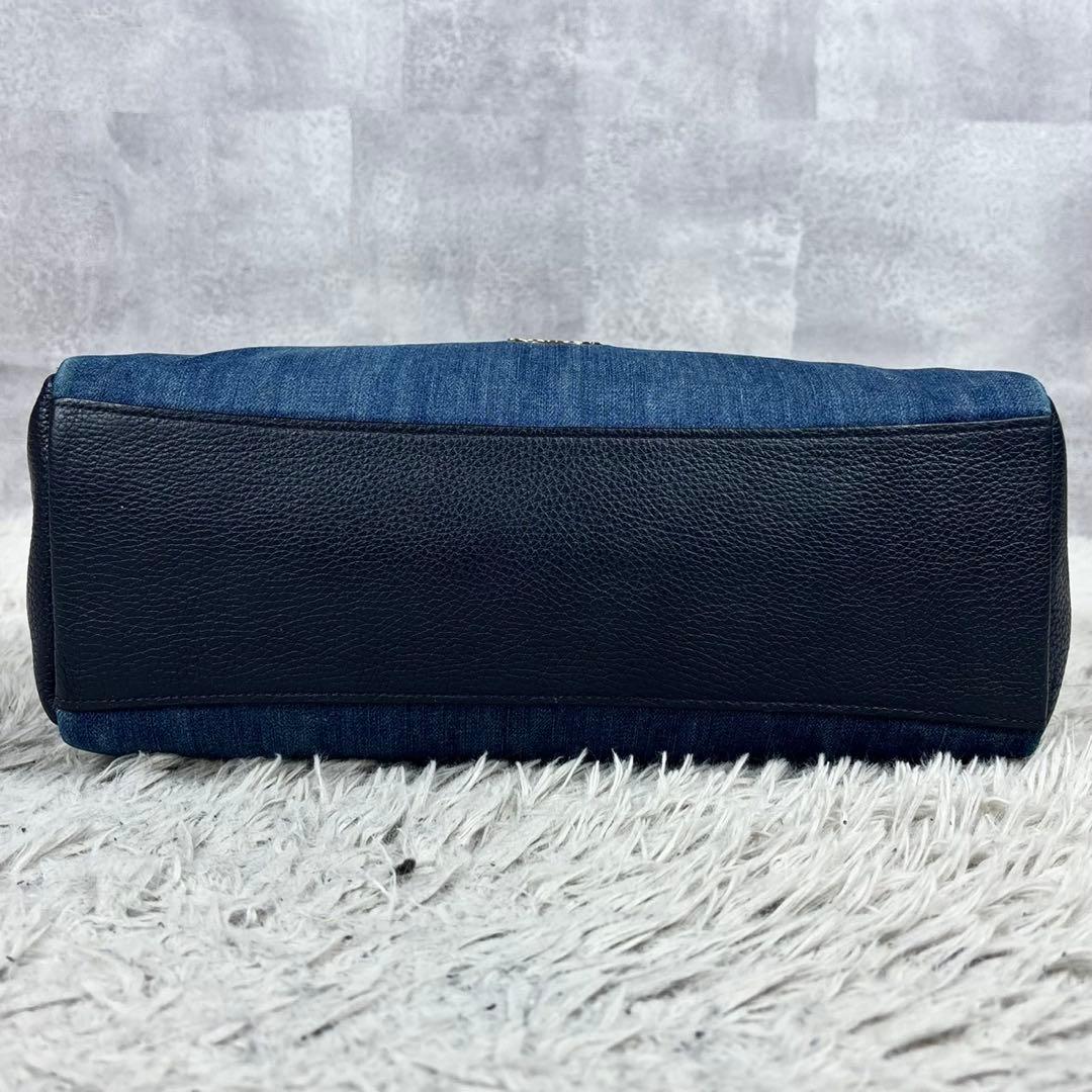 美品 COACH デニム 2way トートバッグ 肩掛け マグネット ネイビー