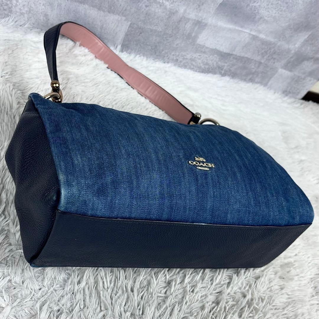 美品 COACH デニム 2way トートバッグ 肩掛け マグネット ネイビー