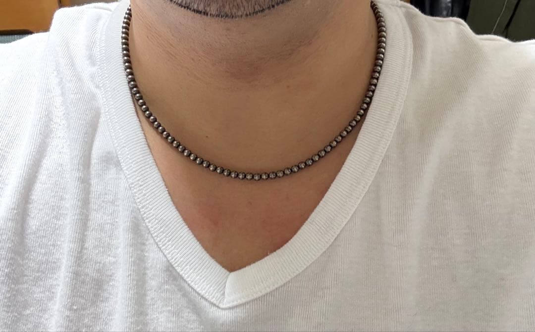 【優】ナバホパール ビーズネックレス シルバー系