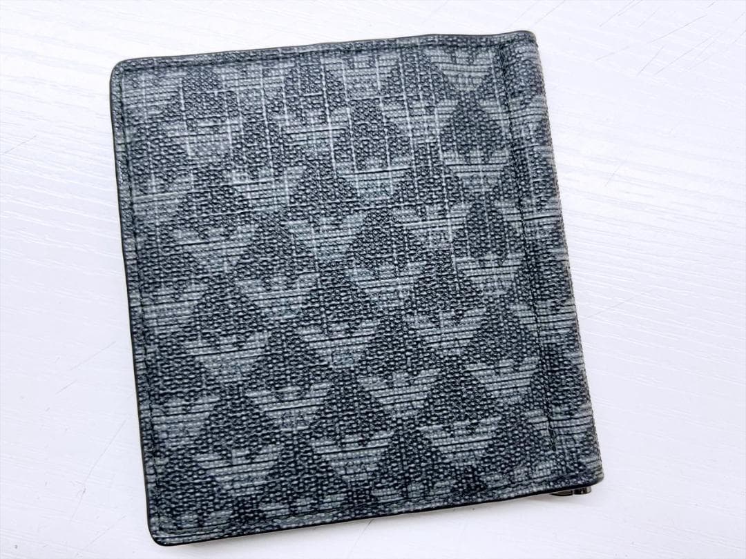 使用感なし　美品　エンポリオアルマーニ　イーグル　PVC　マネークリップ