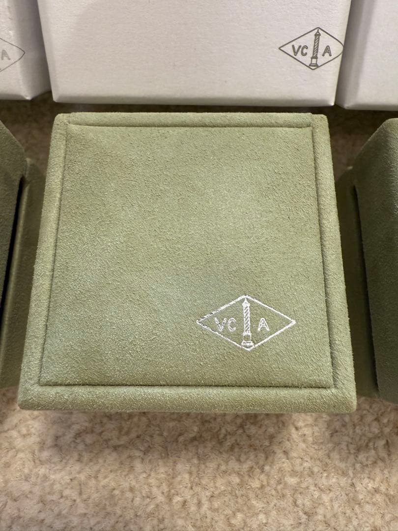 ヴァンクリ　空箱　4箱セット　ネックレスケース　ピアスケース