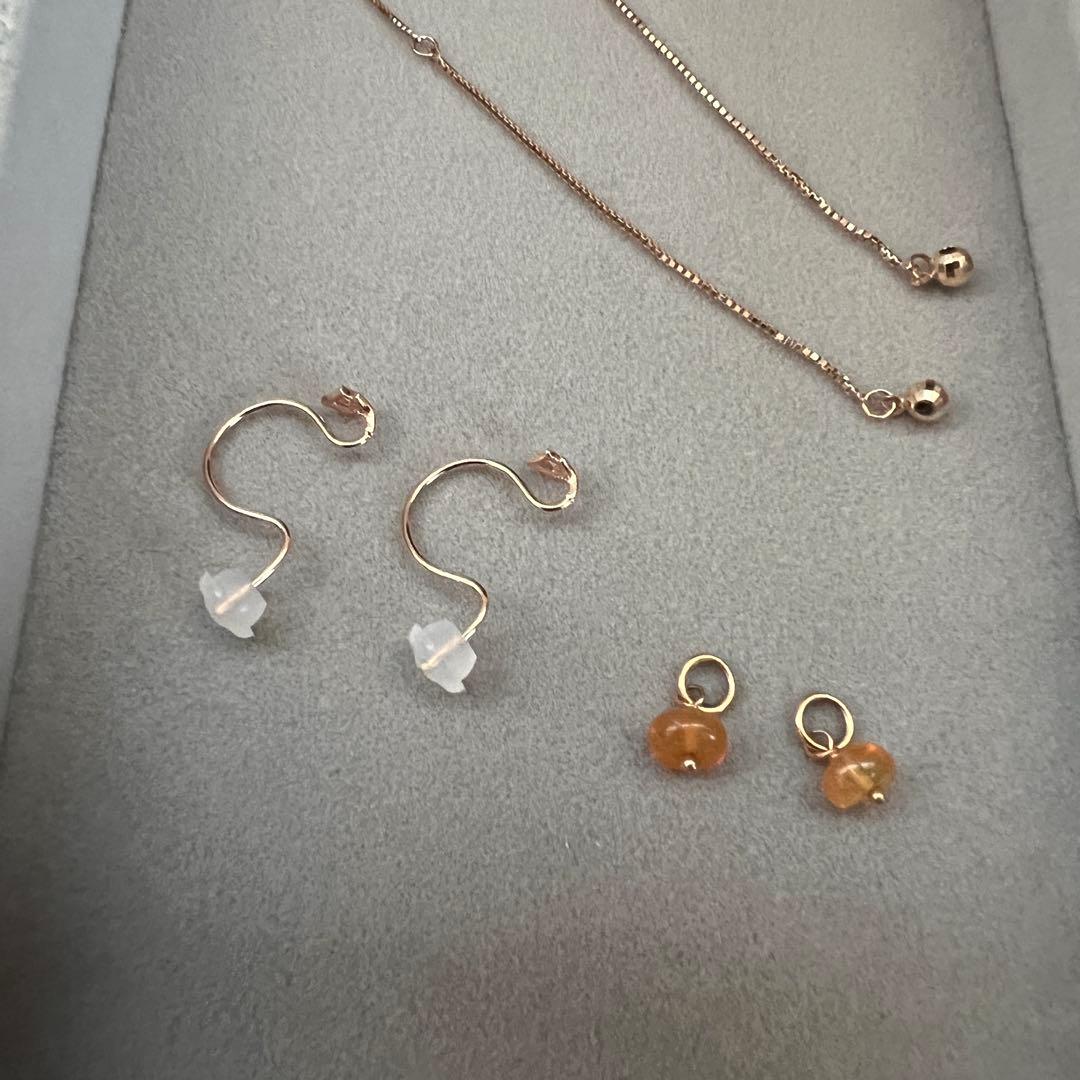 agate クリスマス限定ピアスセット　ケース・箱あり