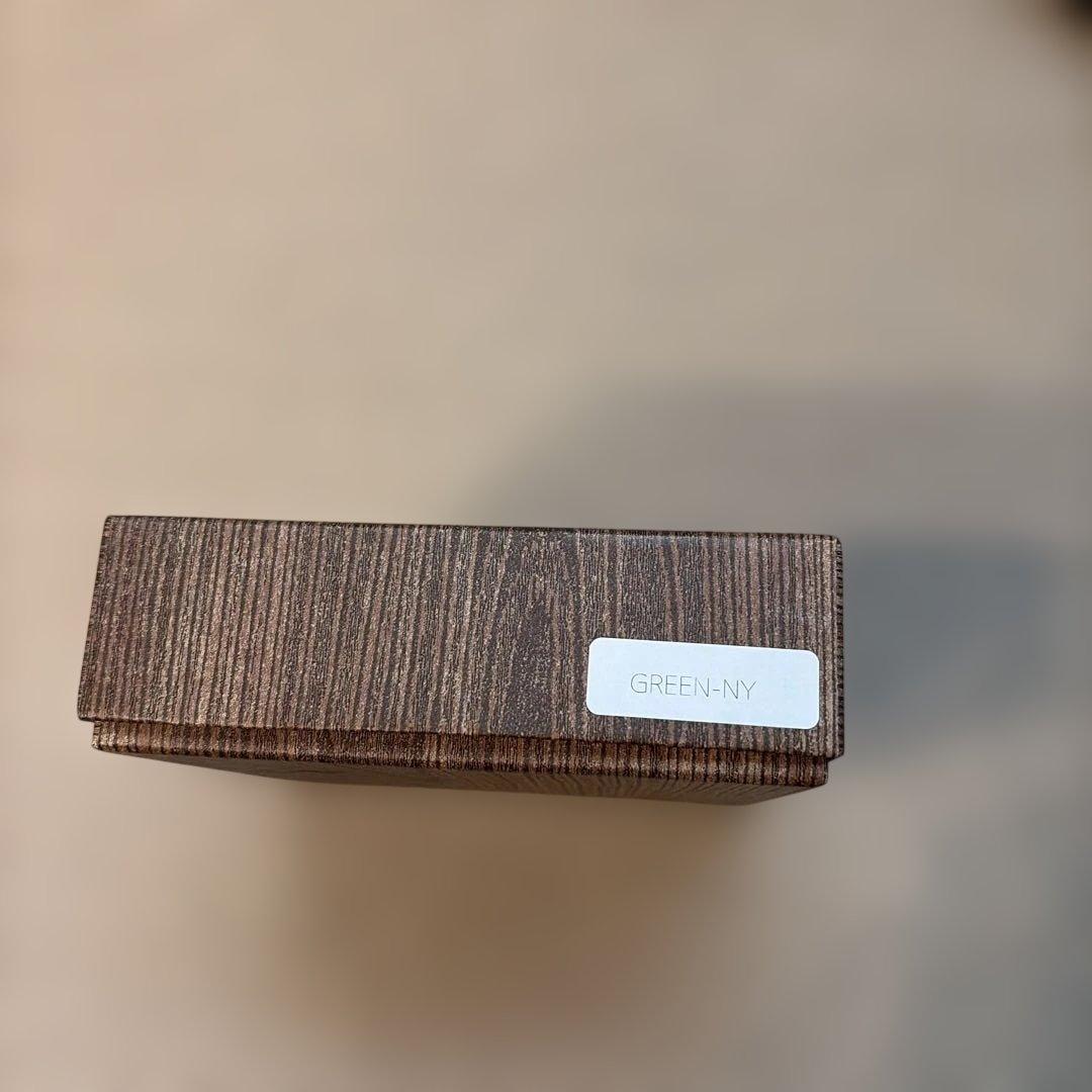 BEERBELLY ハッチバック　二つ折り財布　グリーン