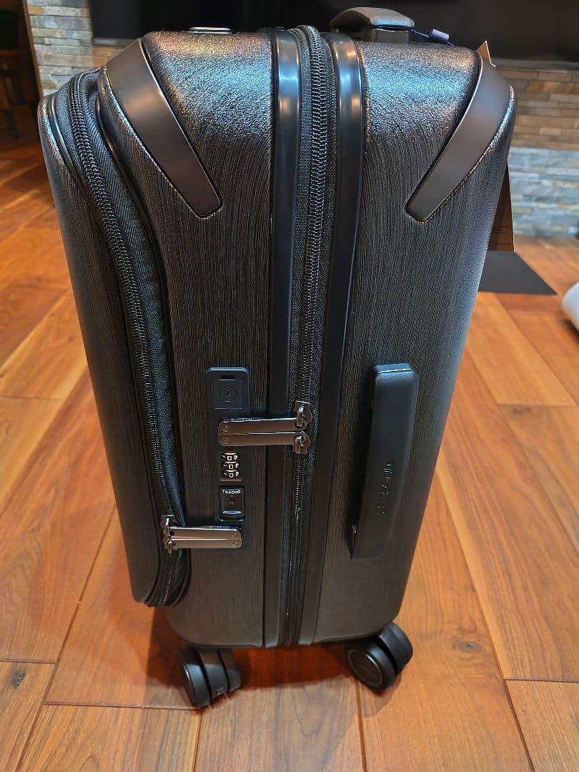 Samsonite (サムソナイト)　スーツケース　 ユニマックススピナー55