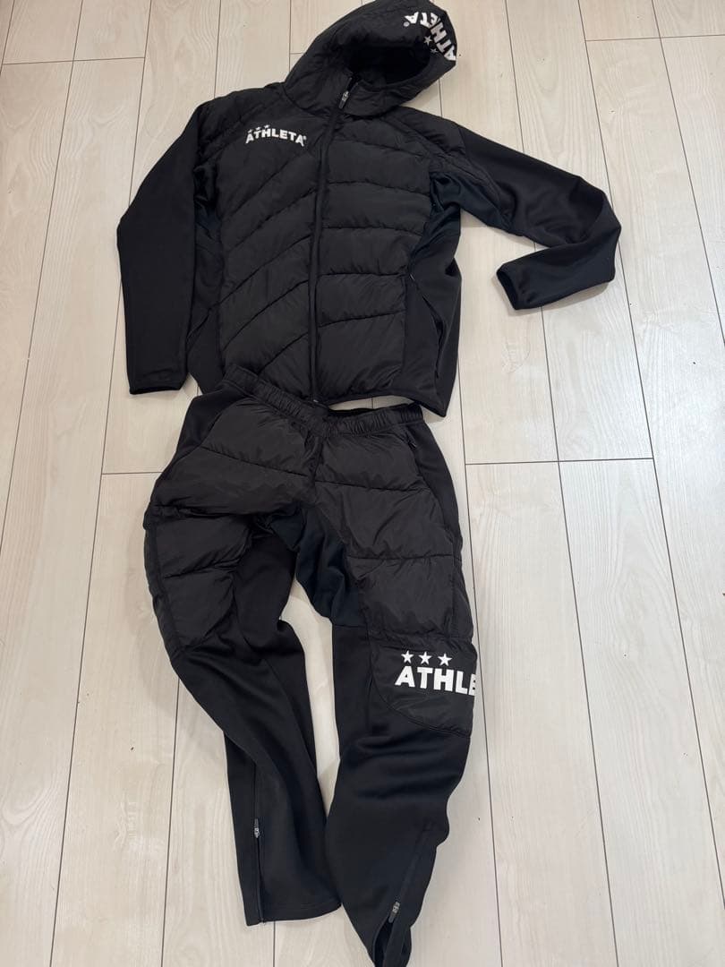 43.ATHLETA 中綿ウォームジャケット&パンツ