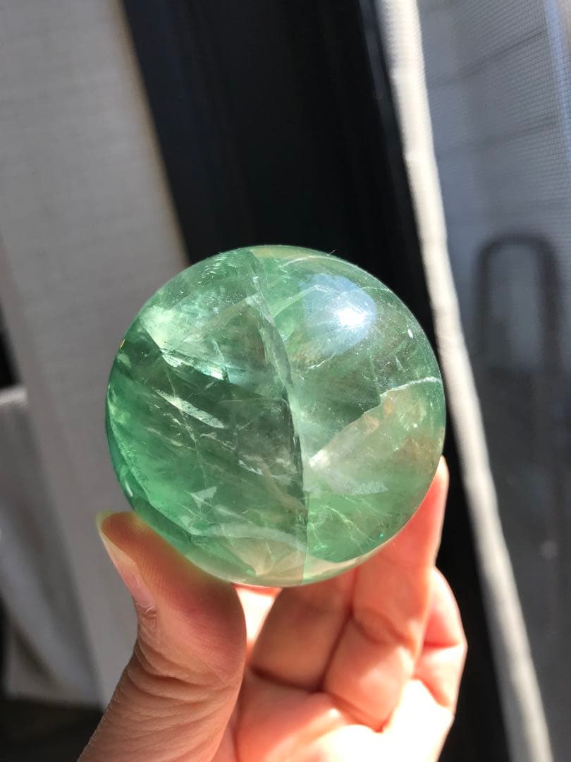 ☘️レア❤︎虹入り❤︎フローライト丸玉 スフィア　蛍石天然石　パワーストーン