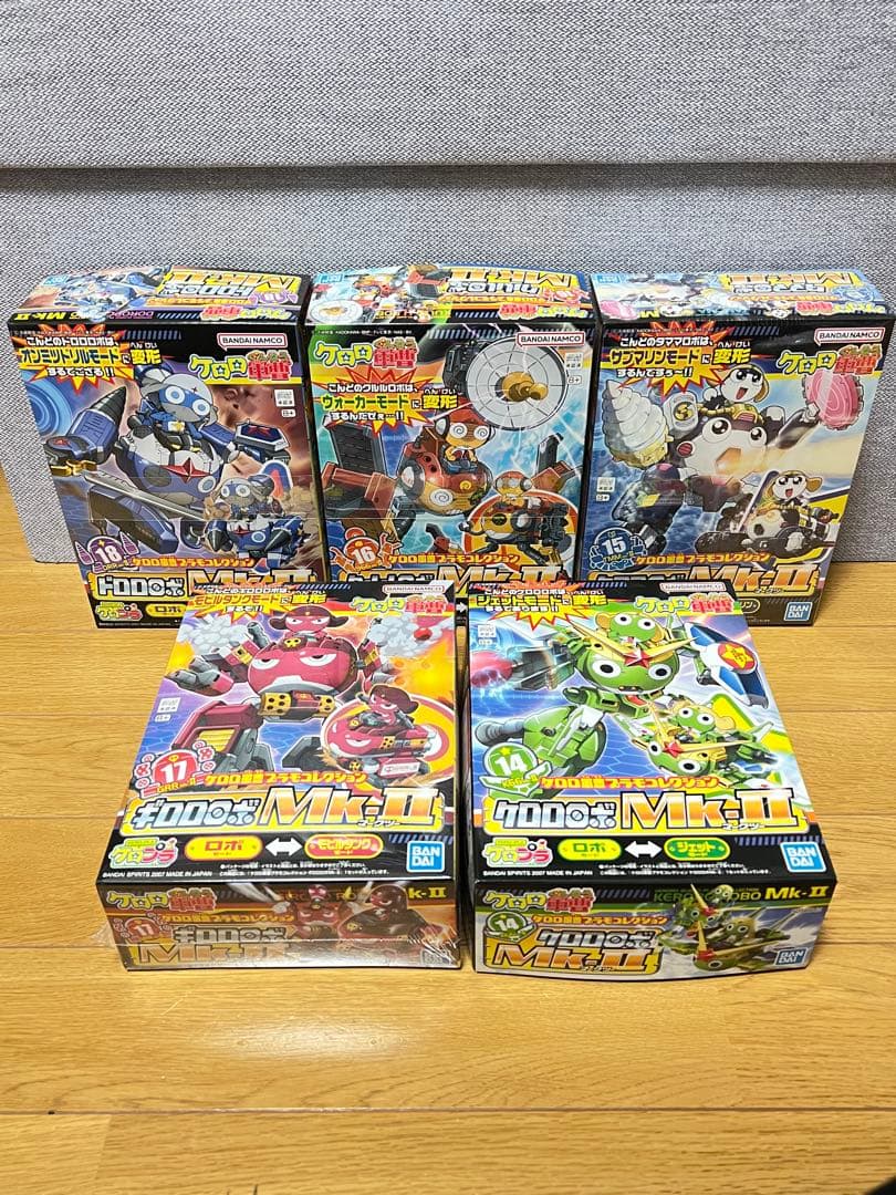 ケロロ軍曹 ゴッドケロン ケロロロボ　セット