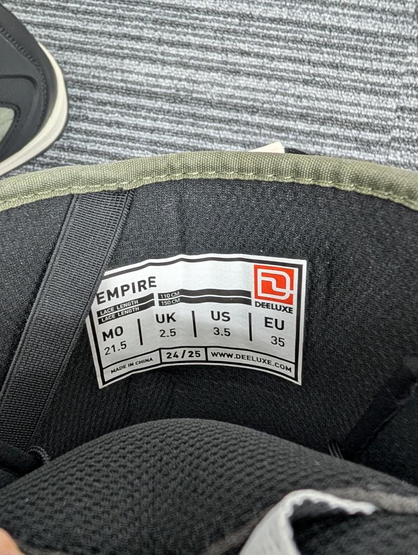 新品未使用　DEELUXE EMPIRE（ディーラックス エンパイア）