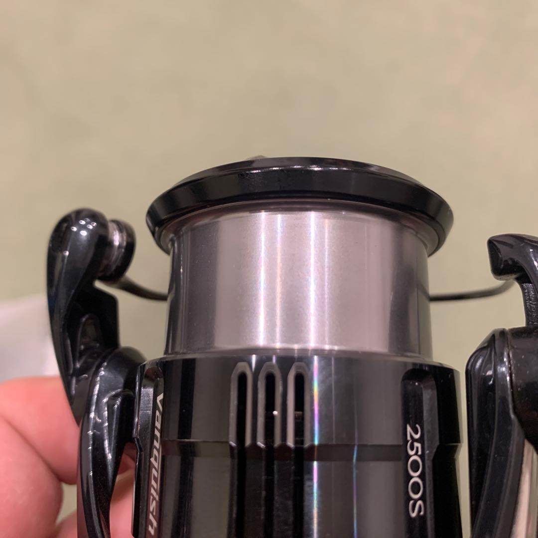 美品　シマノ 19Vanquish 2500S