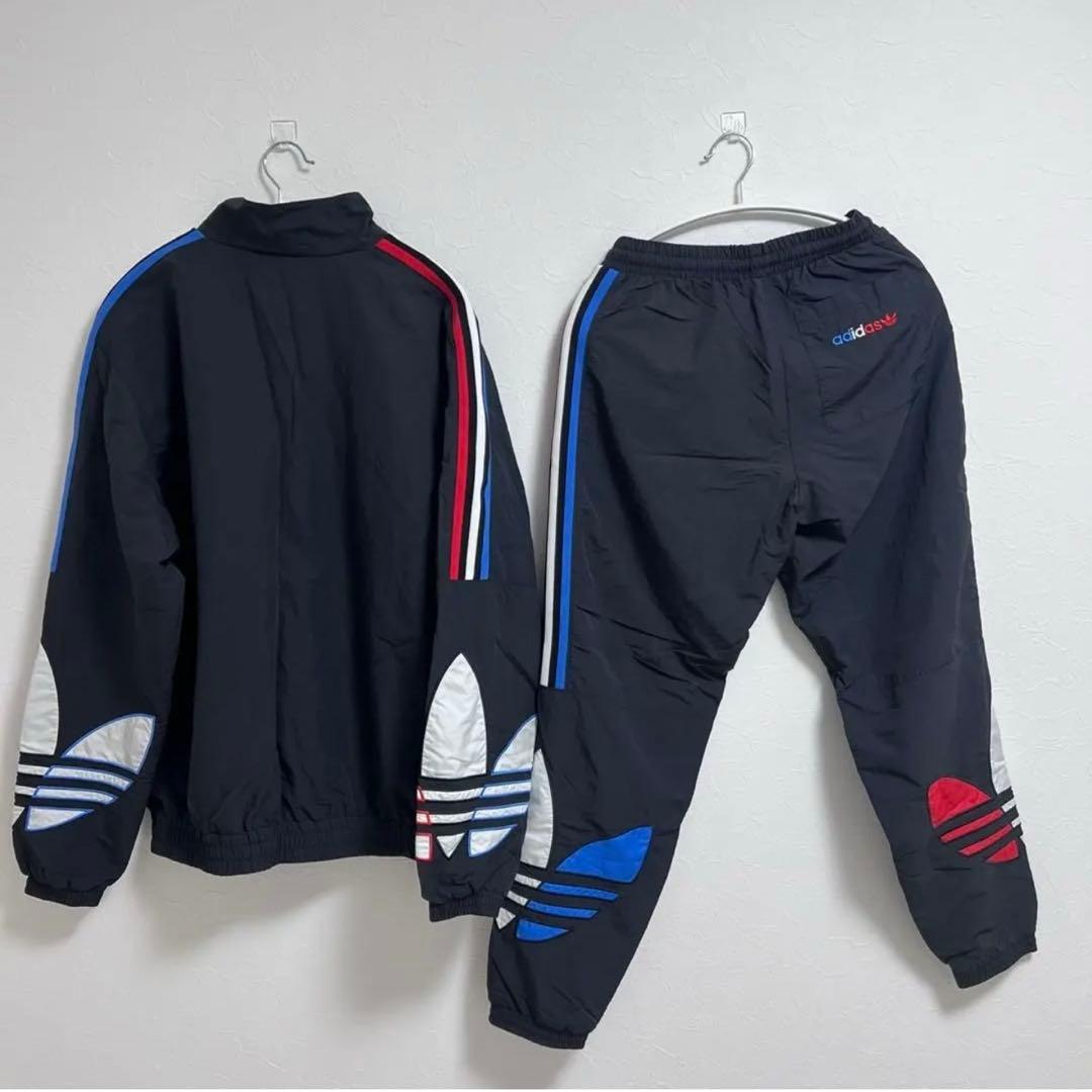 【adidas】⭐︎大人気セットアップ⭐︎ ナイロンパンツ　ロングパンツ上M 下S
