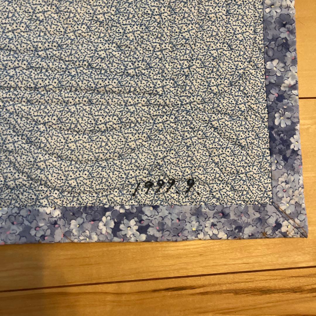 ハンドメイド　パッチワーク作品　タペストリー　プレイマット　新品未使用品